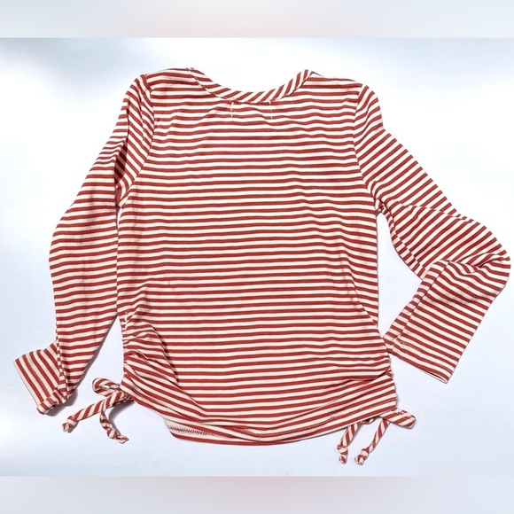 btween Red and White Striped Sparkly Fuzzy Unicorn Top 2T - Picture 4 of 6